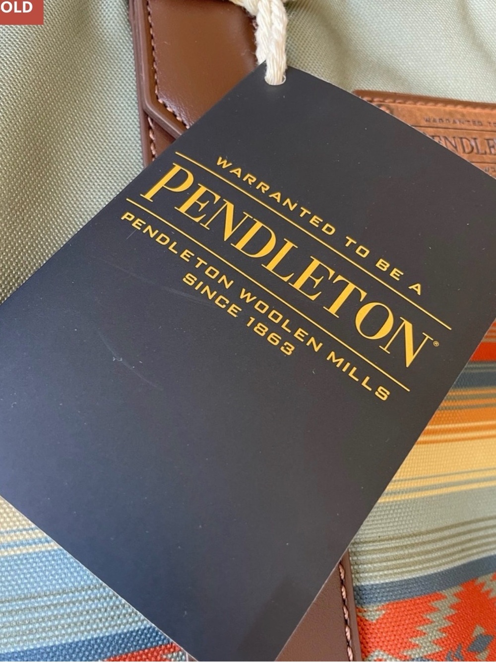 Pendleton Weekender Travel Bag Tote NWT - Picture 2 of 7